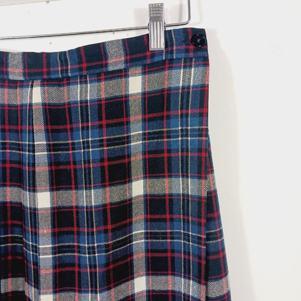 Vintage F.A. Chatta SZ 10 Wool Plaid Pleated Wrap Skirt, Navy/Red/Cream Academia - Picture 6 of 13